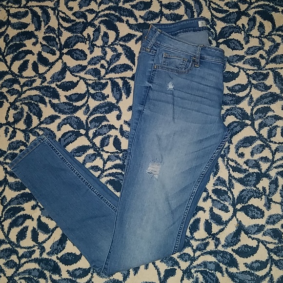 Hollister Denim - Distressed Hollister jeans size W29 × L31 low rise